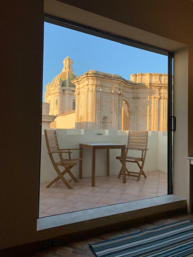 Ferienwohnung Central Cathedral Penthouse Trapani Exterior foto